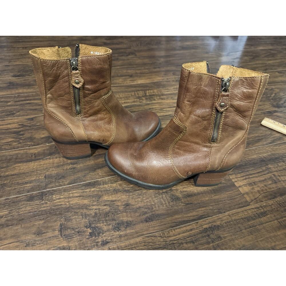 Born Leather Zipper Modern Boots Brown Size 8